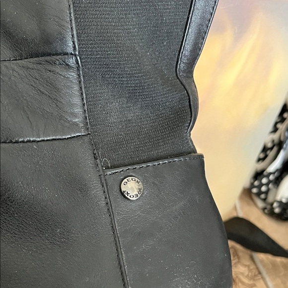 GeoX Black Leather Riding Boots Size UK 39 Size 8-8.5 - Picture 2 of 5